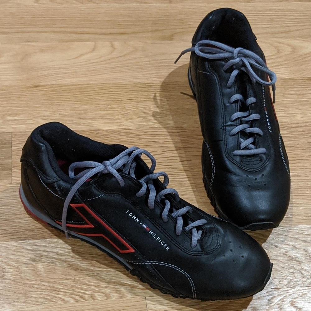 Tommy Hilfiger black men's sz 11.5 athletic shoes